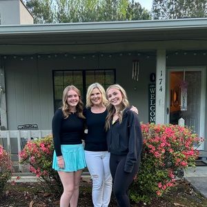 Meet your Posher, Javonne